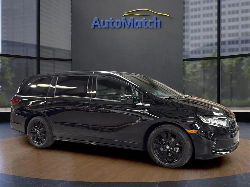 used 2024 Honda Odyssey car, priced at $31,595