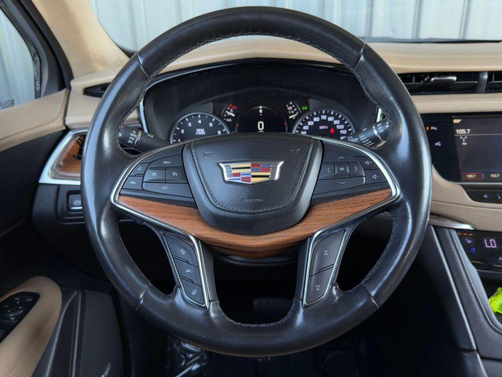 used 2019 Cadillac XT5 car, priced at $17,995