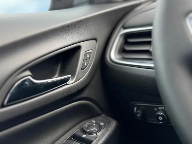 used 2024 Chevrolet Equinox car, priced at $17,995