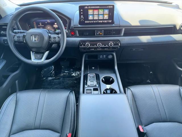 used 2025 Honda Pilot car, priced at $39,995