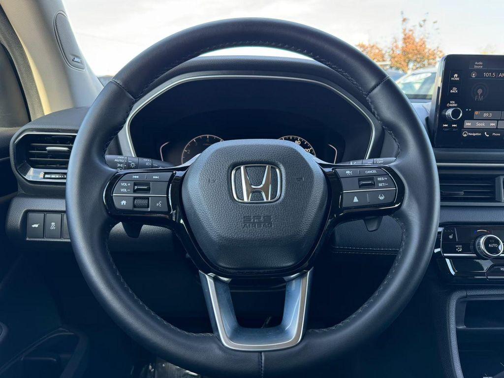 used 2024 Honda Pilot car, priced at $35,495