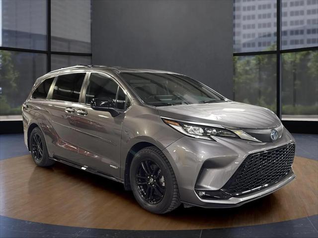 used 2021 Toyota Sienna car