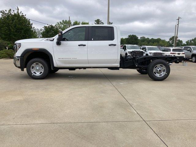 new 2025 GMC Sierra 2500 car, priced at $49,179