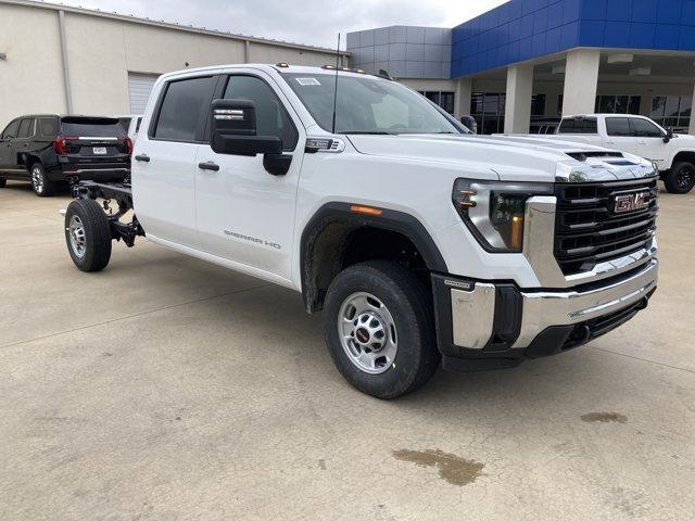 new 2025 GMC Sierra 2500 car, priced at $49,179
