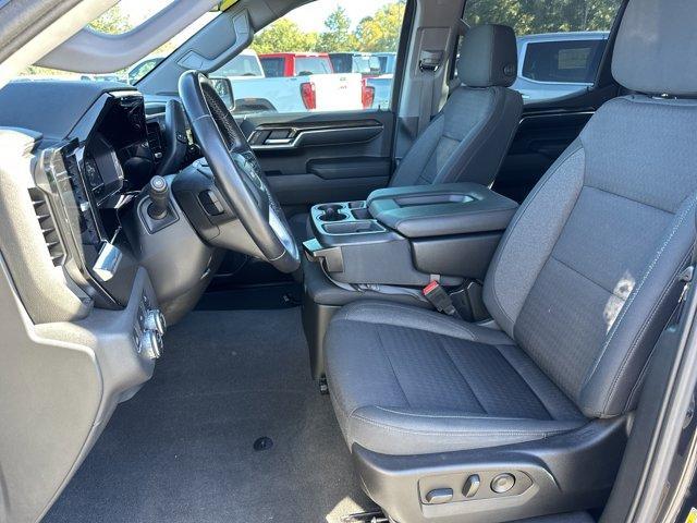 used 2022 GMC Sierra 1500 car, priced at $31,422