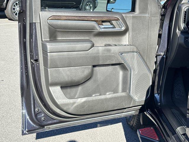 used 2022 GMC Sierra 1500 car, priced at $31,422