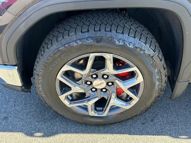 used 2022 GMC Sierra 1500 car, priced at $31,422