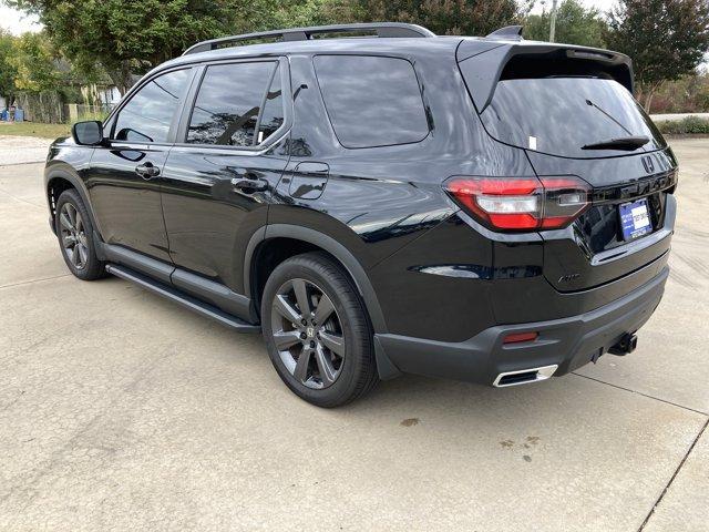 used 2025 Honda Pilot car, priced at $39,994