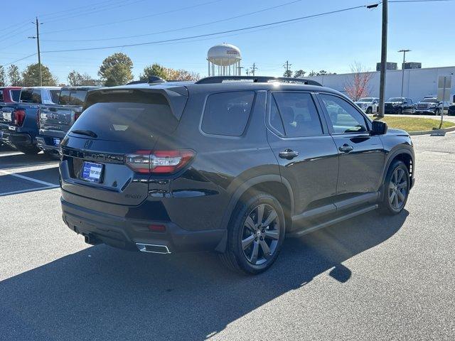 used 2025 Honda Pilot car, priced at $38,424