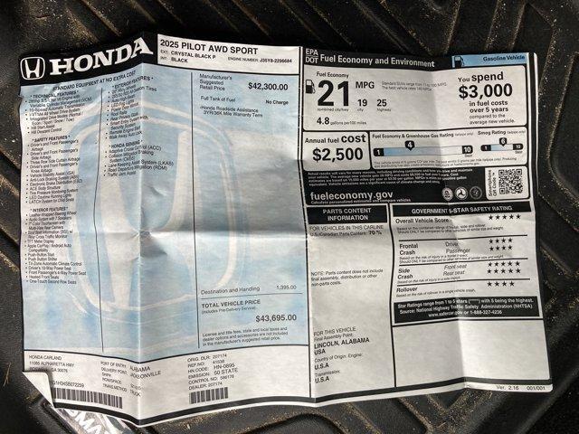 used 2025 Honda Pilot car, priced at $39,994