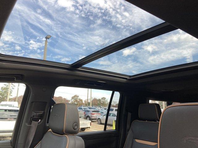 used 2022 GMC Yukon XL car, priced at $50,837