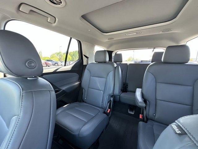 used 2021 Chevrolet Traverse car, priced at $27,865