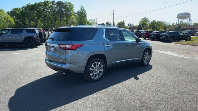 used 2021 Chevrolet Traverse car, priced at $27,865