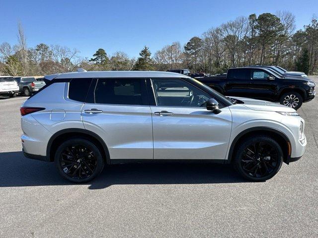 used 2023 Mitsubishi Outlander car, priced at $23,596