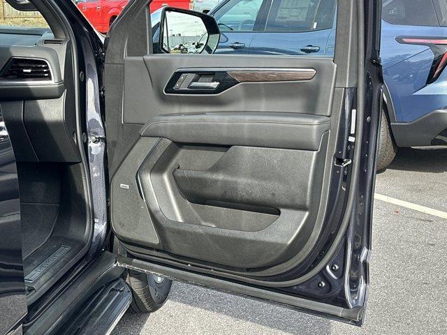 used 2025 Chevrolet Tahoe car, priced at $62,928