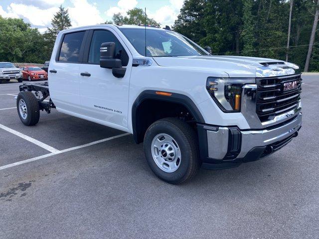 new 2025 GMC Sierra 2500 car, priced at $47,753