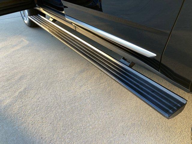 used 2021 GMC Yukon XL car, priced at $53,329