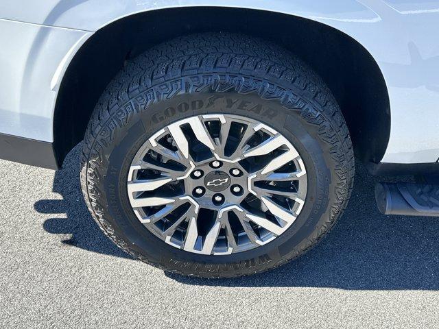 used 2025 Chevrolet Suburban car, priced at $71,329