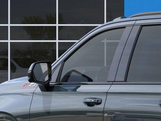new 2025 Chevrolet Suburban car, priced at $80,684