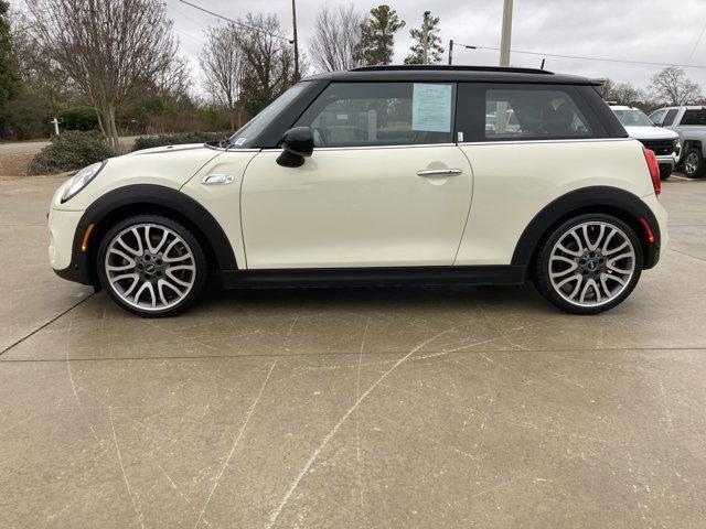 used 2018 MINI Hardtop car, priced at $15,629