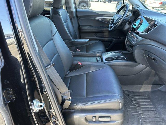 used 2021 Honda Pilot car, priced at $23,998