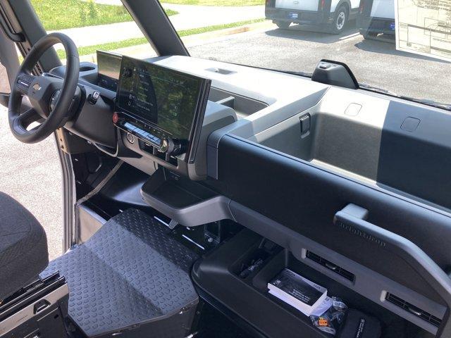 new 2025 Chevrolet Colorado car, priced at $43,995