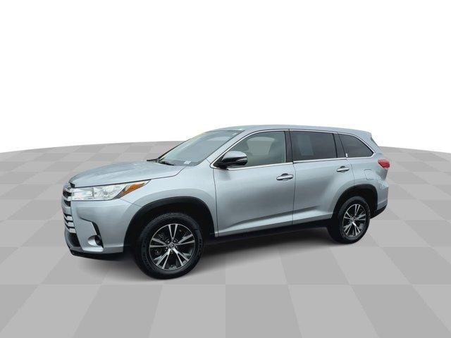 used 2019 Toyota Highlander car, priced at $22,366