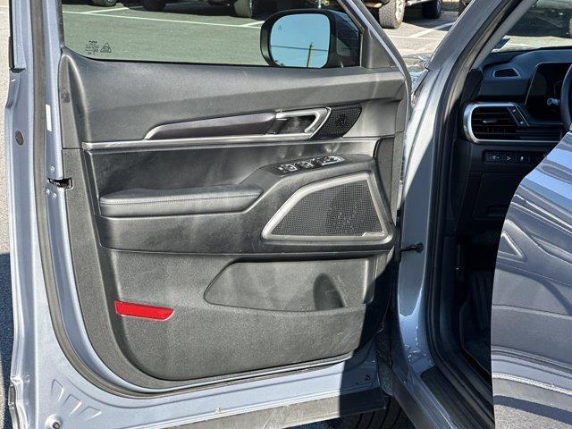 used 2023 Kia Telluride car, priced at $32,377