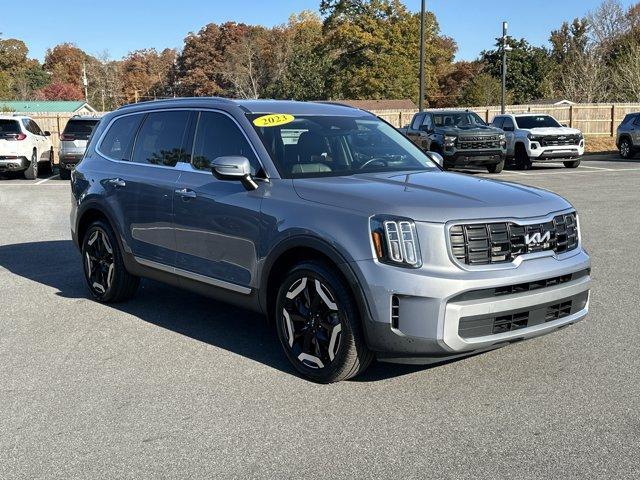used 2023 Kia Telluride car, priced at $32,377