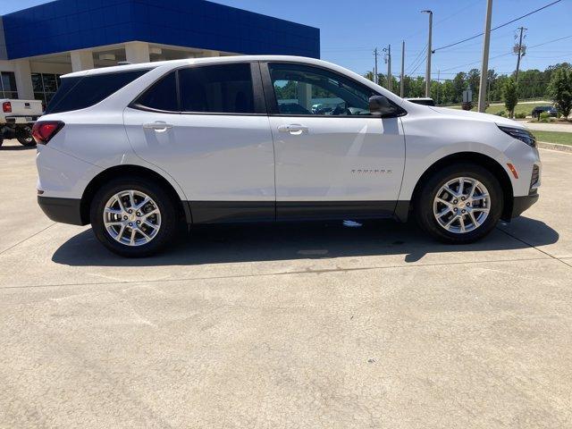used 2022 Chevrolet Equinox car, priced at $17,914