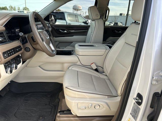 used 2023 GMC Yukon car, priced at $64,484