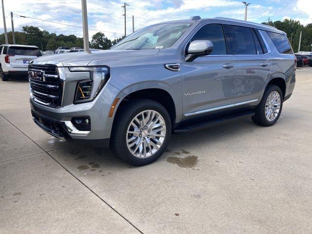 used 2025 GMC Yukon car, priced at $67,023