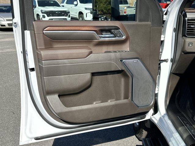 used 2025 GMC Sierra 3500 car, priced at $81,151