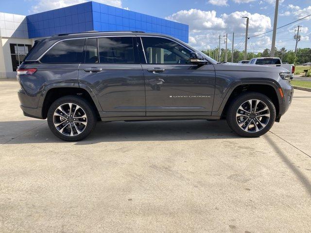 used 2023 Jeep Grand Cherokee car, priced at $38,645