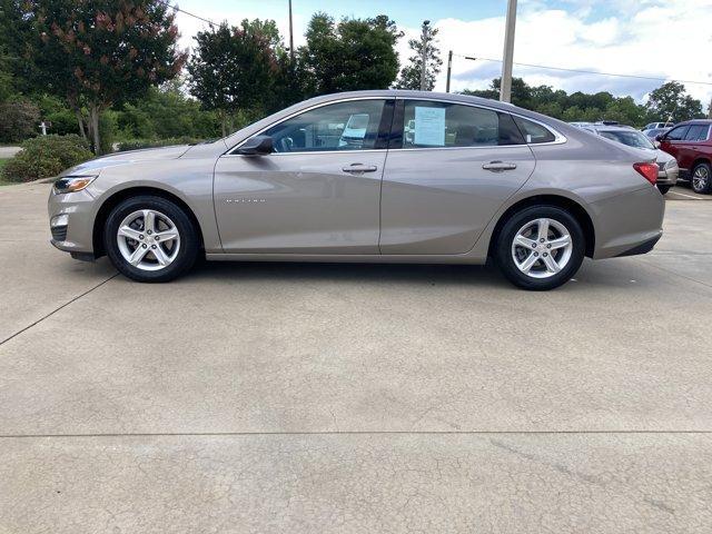 used 2022 Chevrolet Malibu car, priced at $20,040