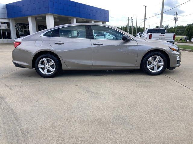 used 2022 Chevrolet Malibu car, priced at $20,040