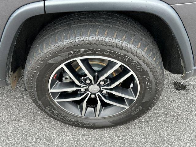 used 2018 Jeep Grand Cherokee car, priced at $15,696