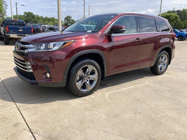 used 2017 Toyota Highlander car, priced at $26,807