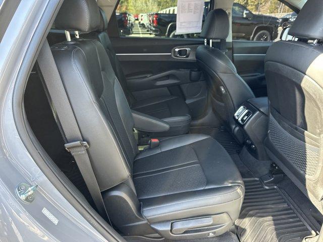 used 2023 Kia Sorento car, priced at $28,251