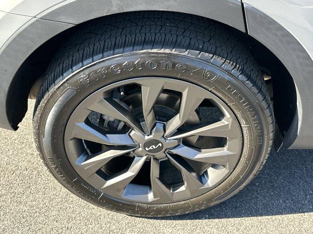 used 2023 Kia Sorento car, priced at $28,251