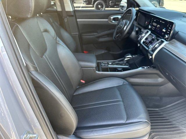 used 2023 Kia Sorento car, priced at $28,251