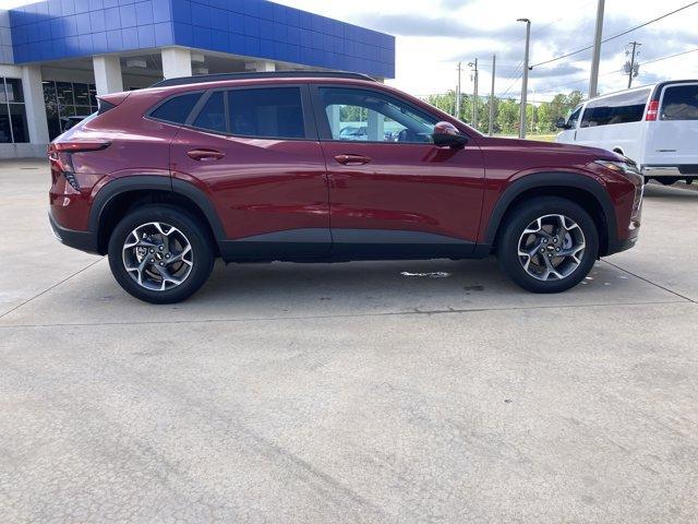 used 2024 Chevrolet Trax car, priced at $22,067