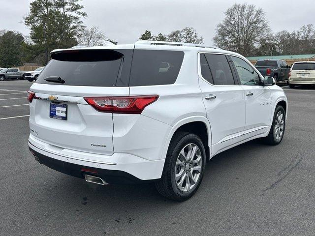 used 2021 Chevrolet Traverse car, priced at $32,101