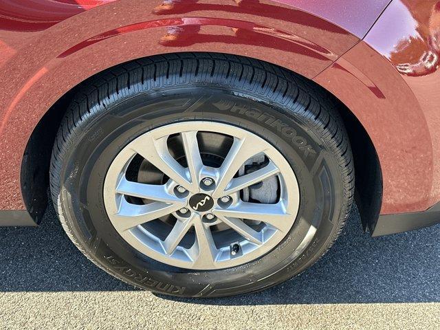 used 2023 Kia Carnival car, priced at $25,949