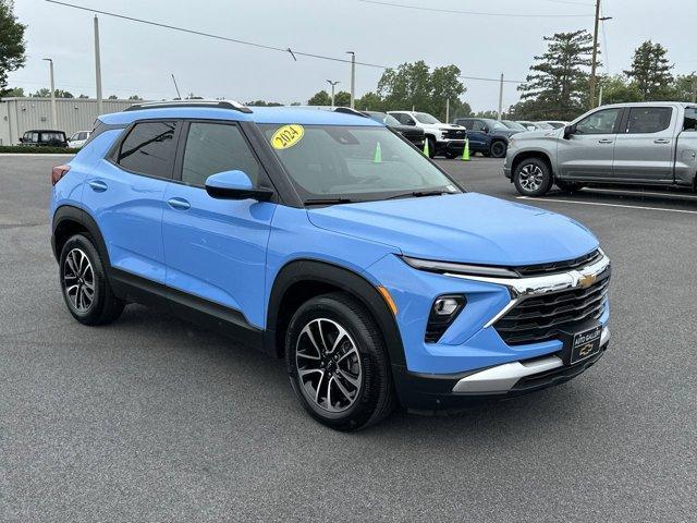 used 2024 Chevrolet TrailBlazer car, priced at $23,469