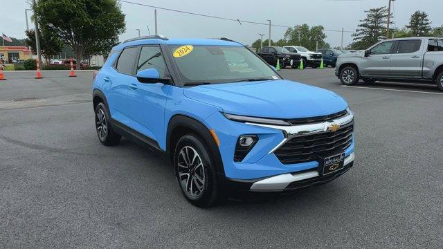 used 2024 Chevrolet TrailBlazer car, priced at $23,469