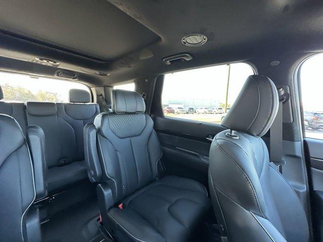 used 2025 Hyundai Palisade car, priced at $49,563