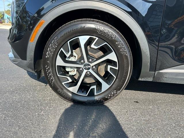 used 2025 Kia Sportage car, priced at $26,510