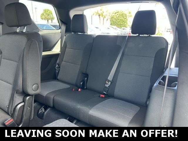 used 2024 Chevrolet Traverse Limited car, priced at $31,860