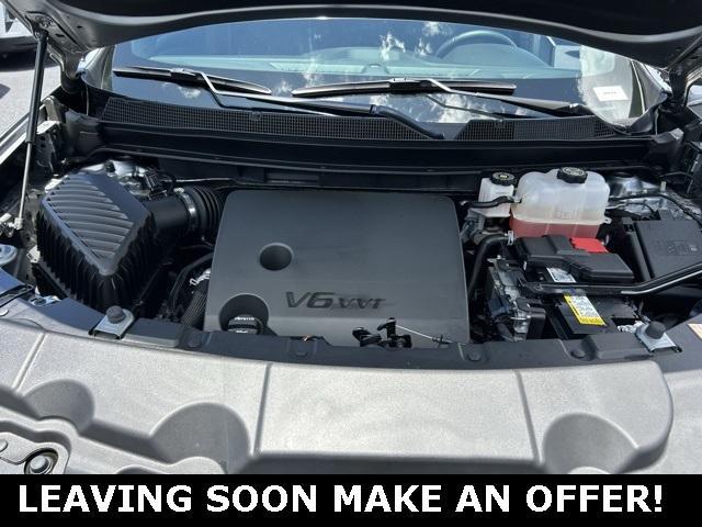 used 2024 Chevrolet Traverse Limited car, priced at $31,860